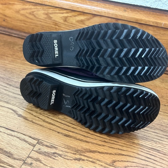 Sorel | Tivoli Mid Purple Lace Up Winter Boots Size 6 - Picture 7 of 15